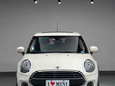 MINI MINI 2020