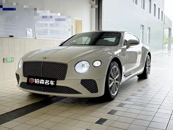 Bentley Continental 2021