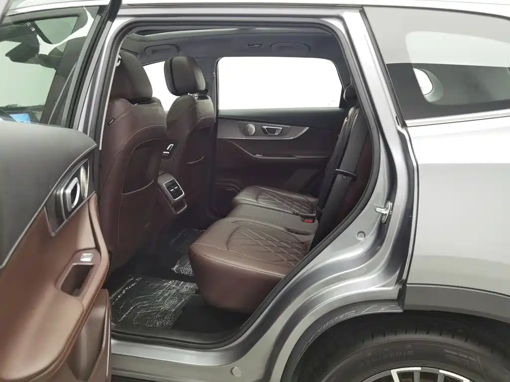 Chery Tiggo 8 PRO 2024 — фото 15