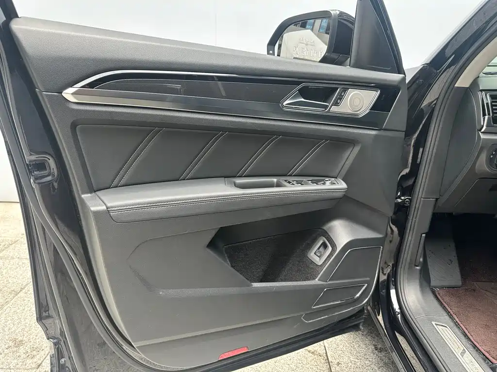 Volkswagen Teramont 2019 — фото 10