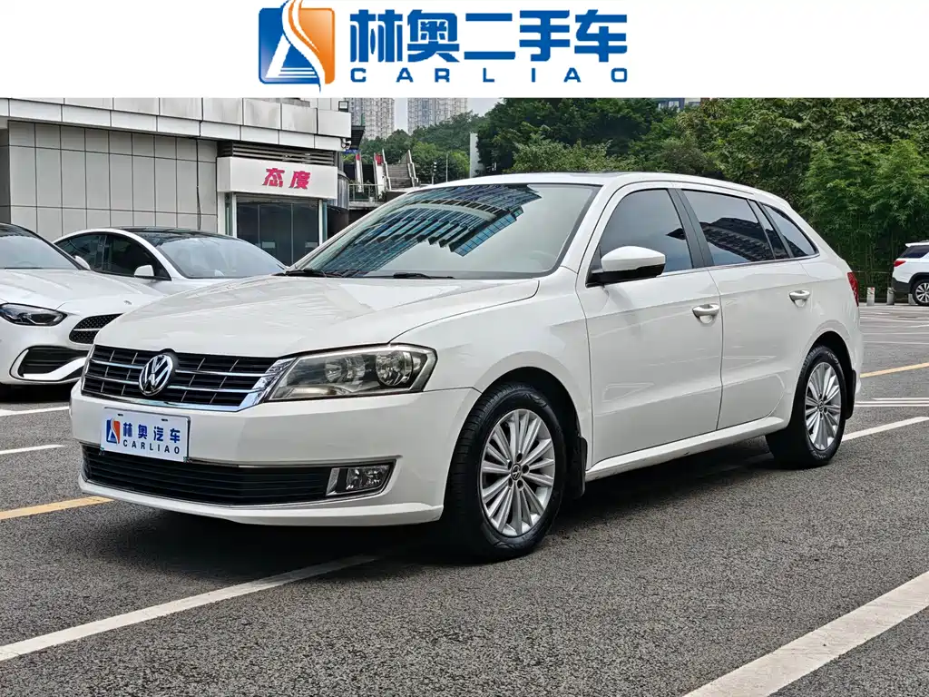Volkswagen Gran Lavida 2015