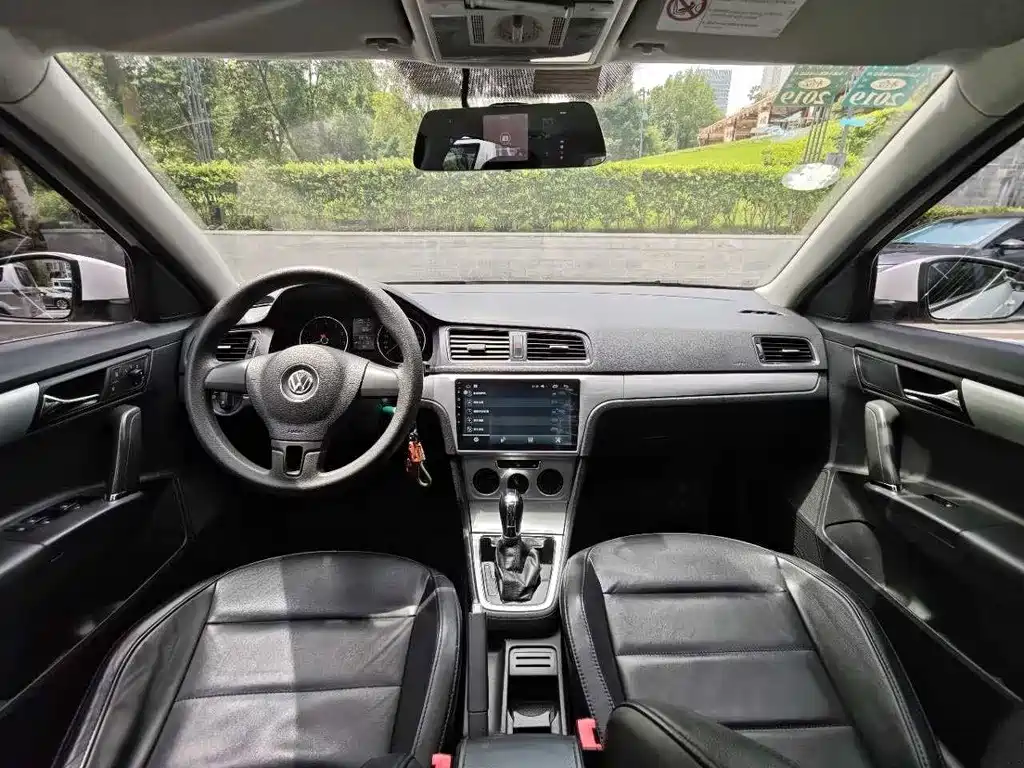 Volkswagen Gran Lavida 2015 — фото 16