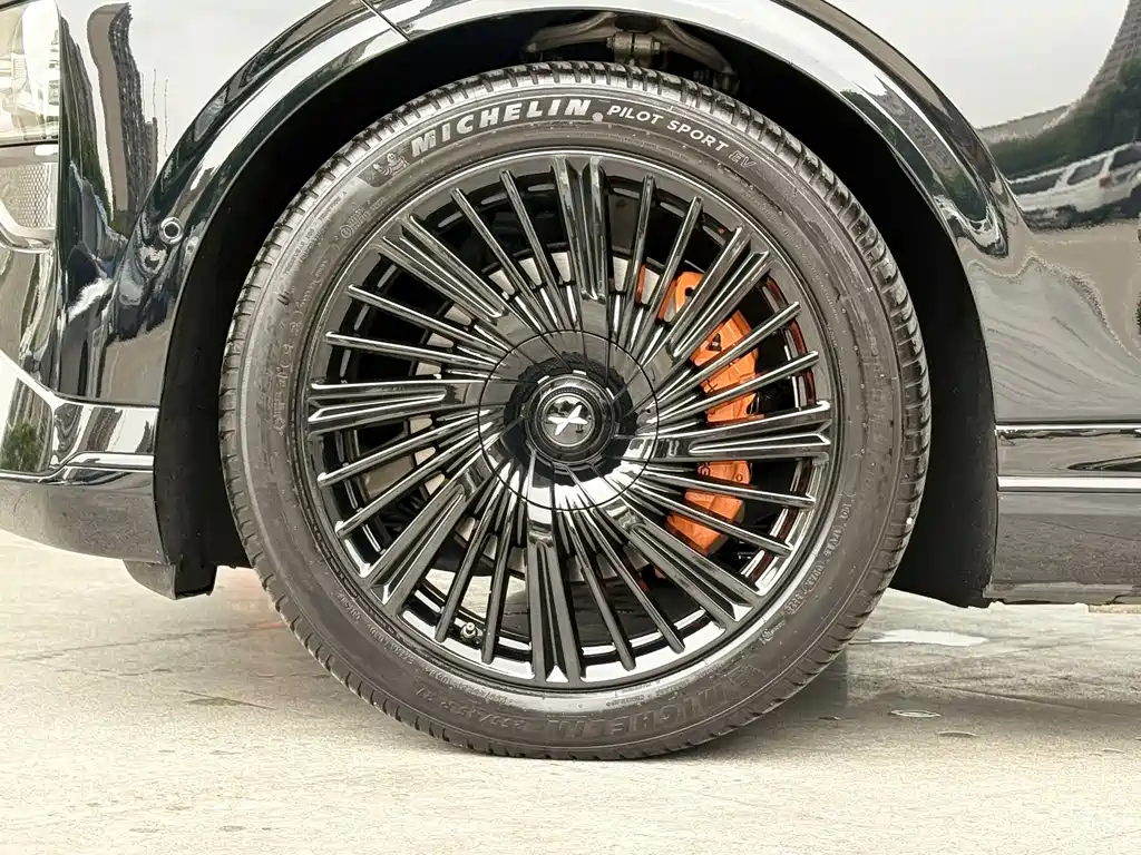 XPeng G9 2025