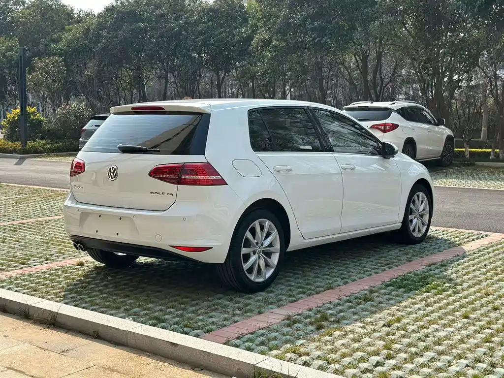 Volkswagen Golf 2015