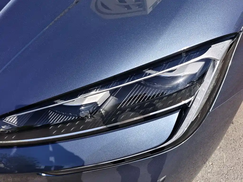 BYD Seal 07 DM-i 2025 — фото 16