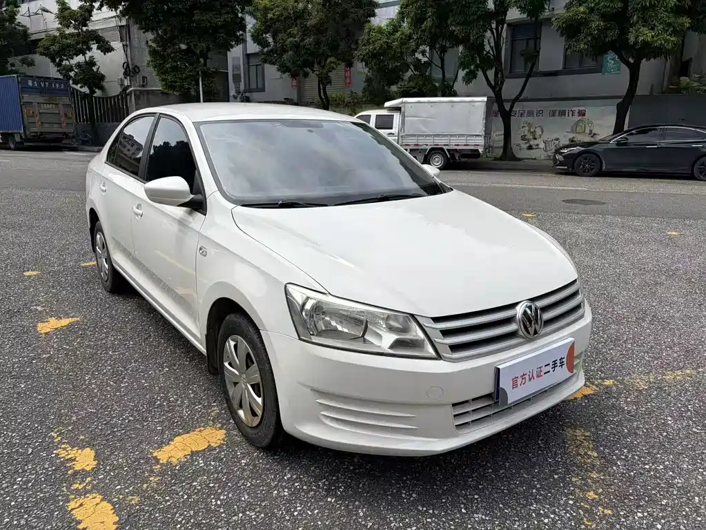 Volkswagen Santana 2013