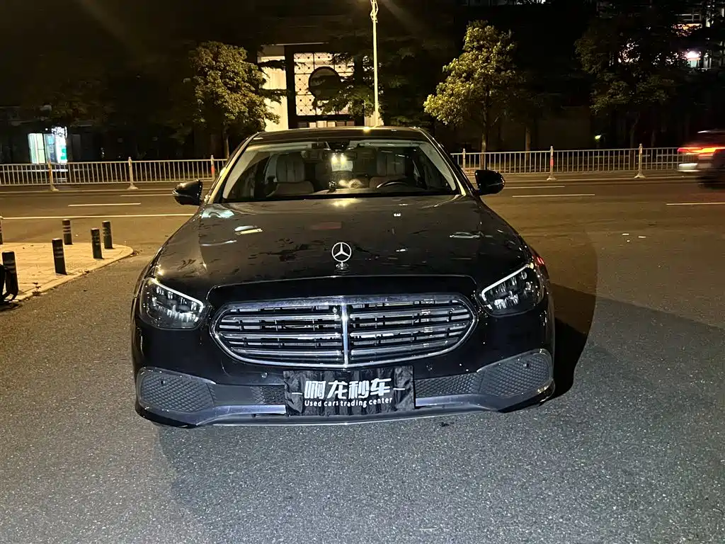Mercedes-Benz E-Class 2021