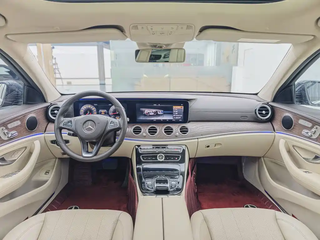 Mercedes-Benz E-Class 2017 — фото 10