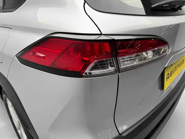 Toyota Frontlander 2024