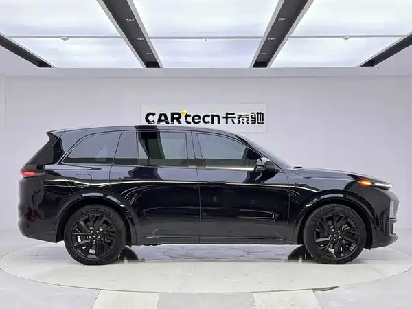 Li Auto L8 2023