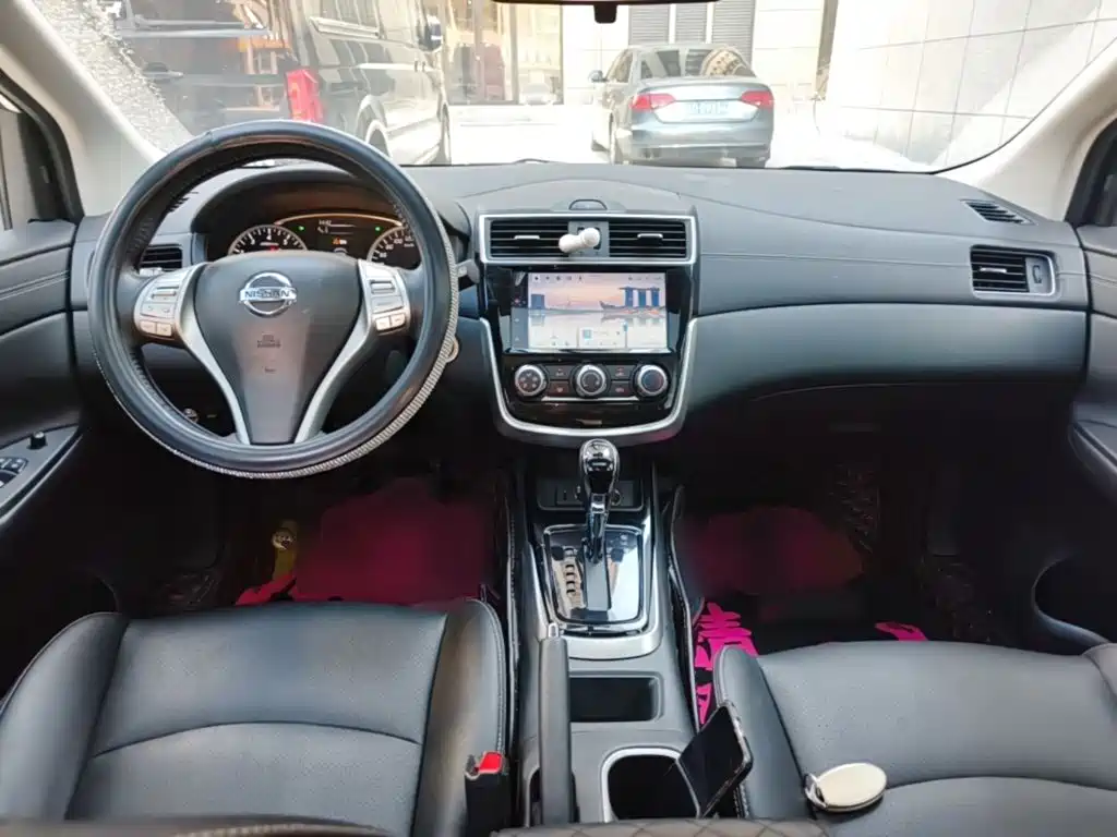 Nissan Tiida 2021 — фото 10
