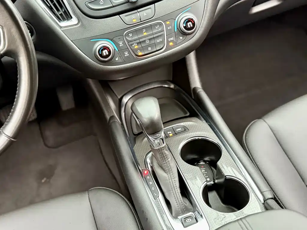 Chevrolet Malibu XL 2023 — фото 18