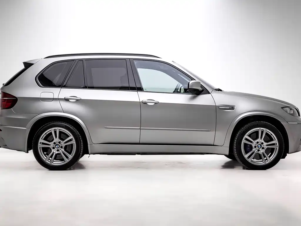 BMW X5 M 2012 — фото 5