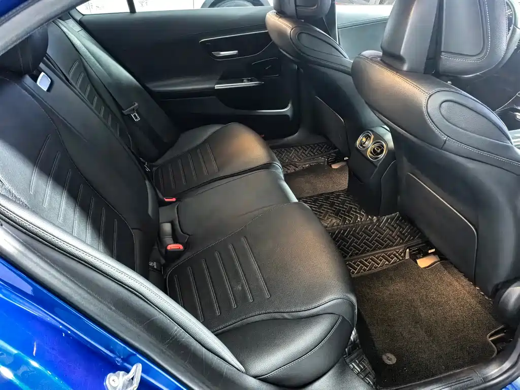 Mercedes-Benz C-Class 2022 — фото 11