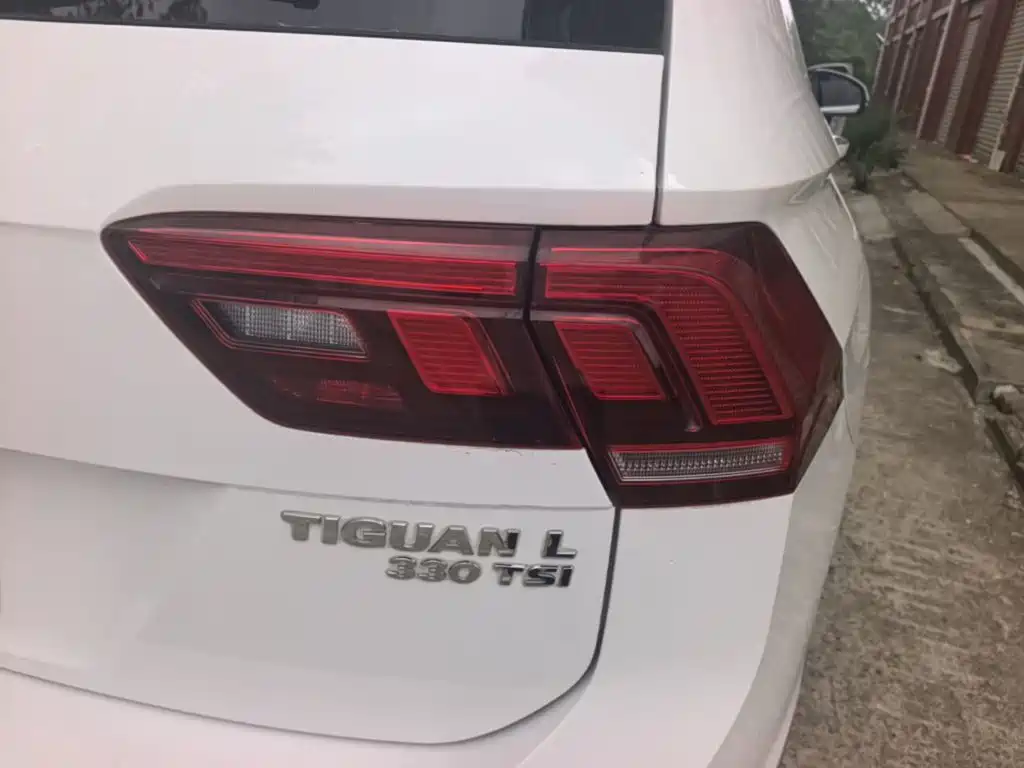 Volkswagen Tiguan L 2020 — фото 8