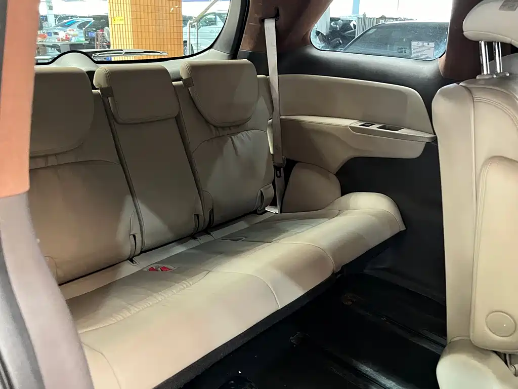 Honda Odyssey 2016 — фото 10