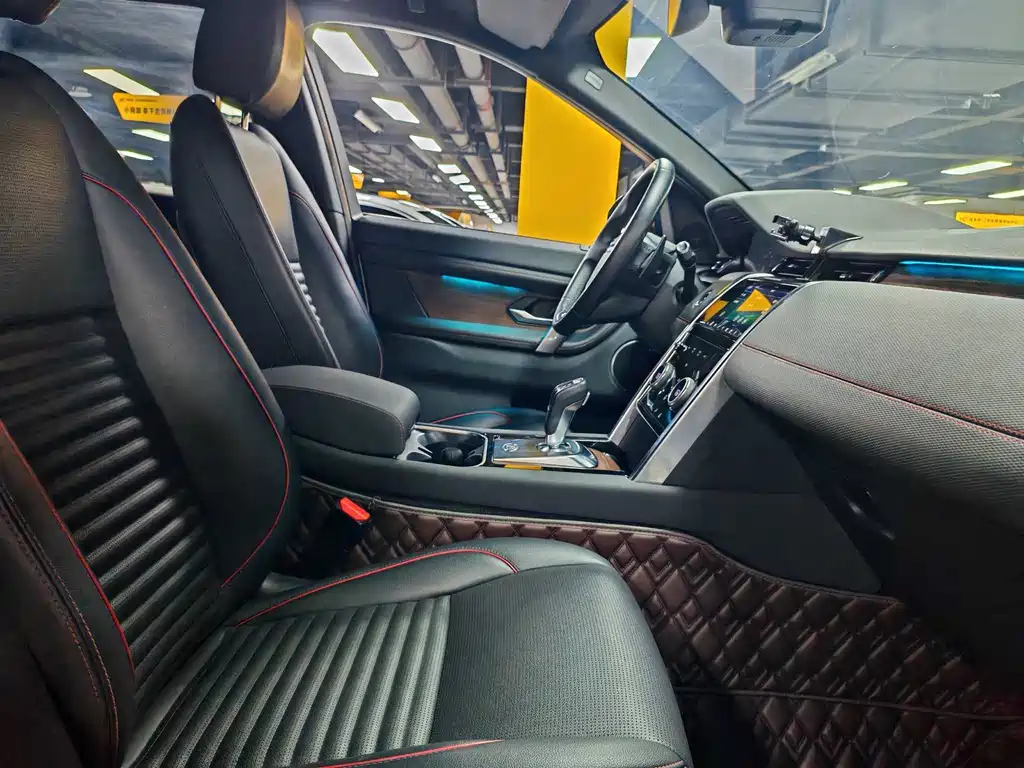 Land Rover Discovery Sport 2020 — фото 6