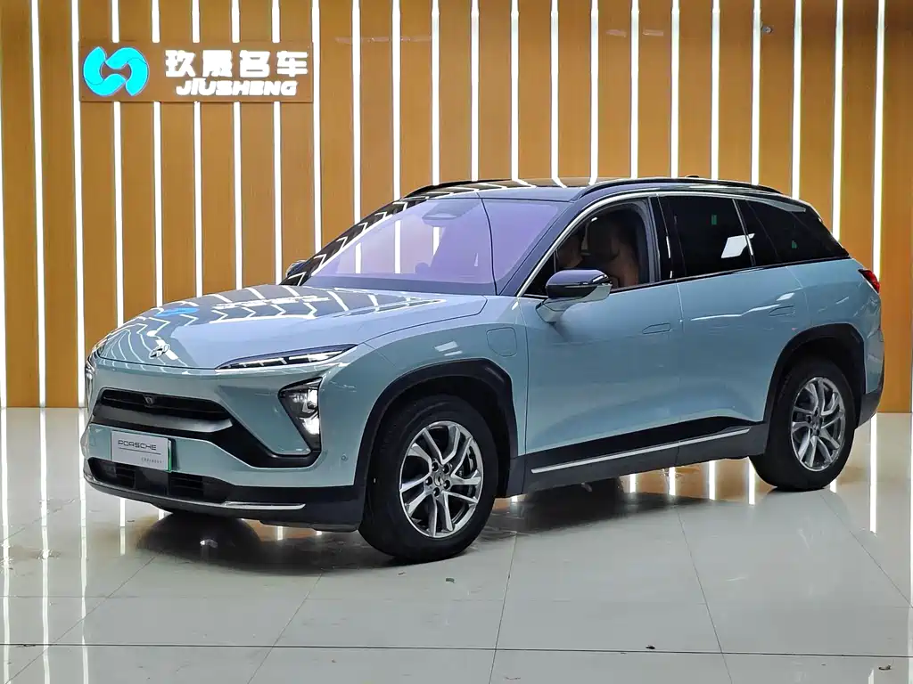 NIO ES6 2020