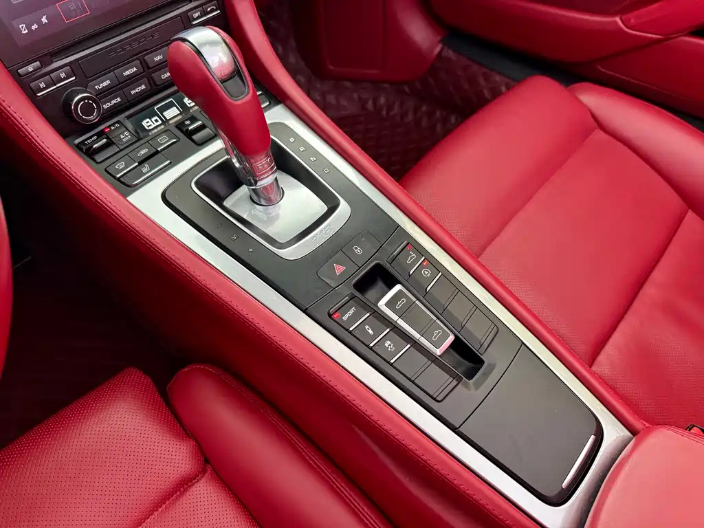 Porsche 718 2016