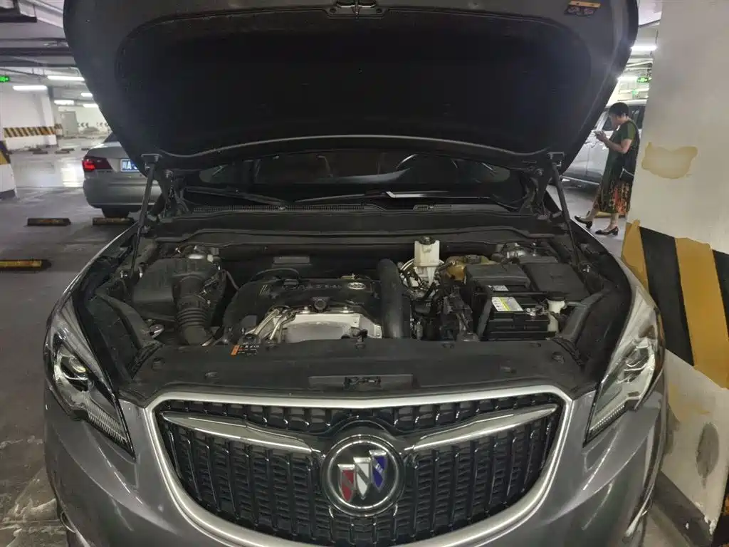 Buick Envision Plus 2018 — фото 16