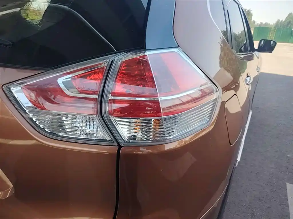 Nissan X-Trail 2015 — фото 8