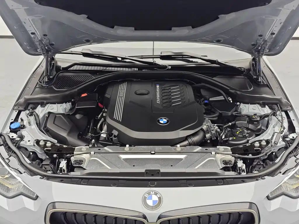 BMW M240i 2025 — фото 18