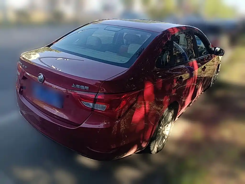 Buick Excelle GT 2015 — фото 10
