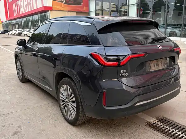 NIO ES6 2020