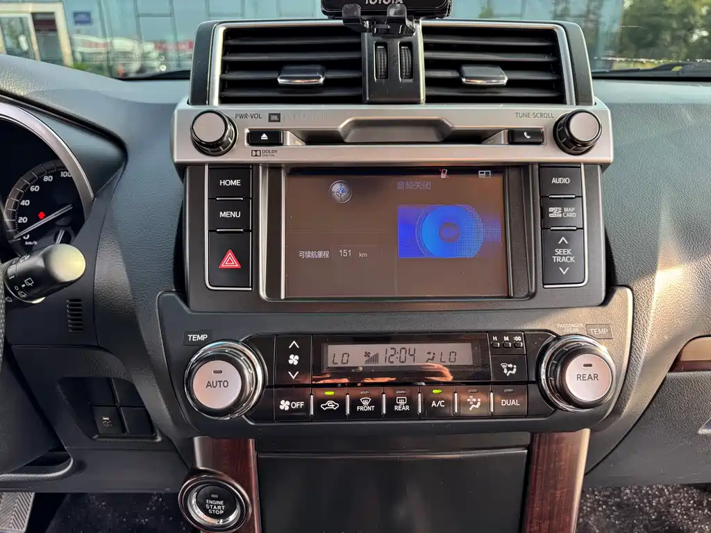 Toyota Prado 2017 — фото 15