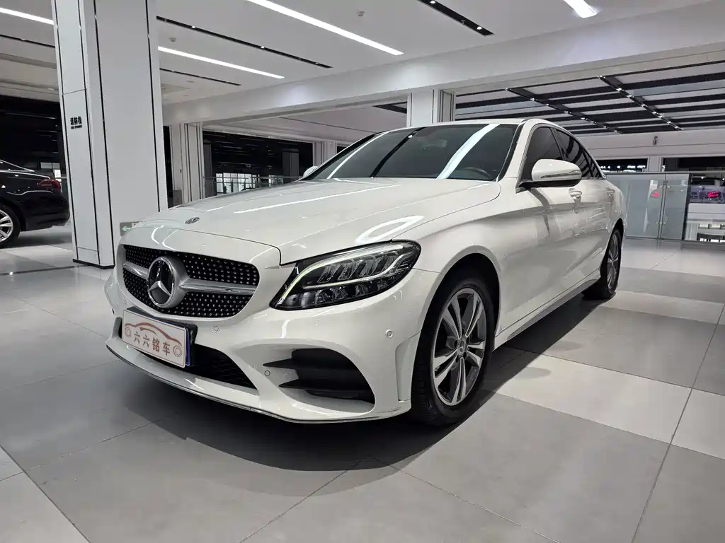 Mercedes-Benz C-Class 2019