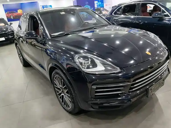 Porsche Cayenne 2023