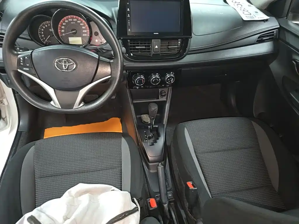 Toyota Vios 2023 — фото 10