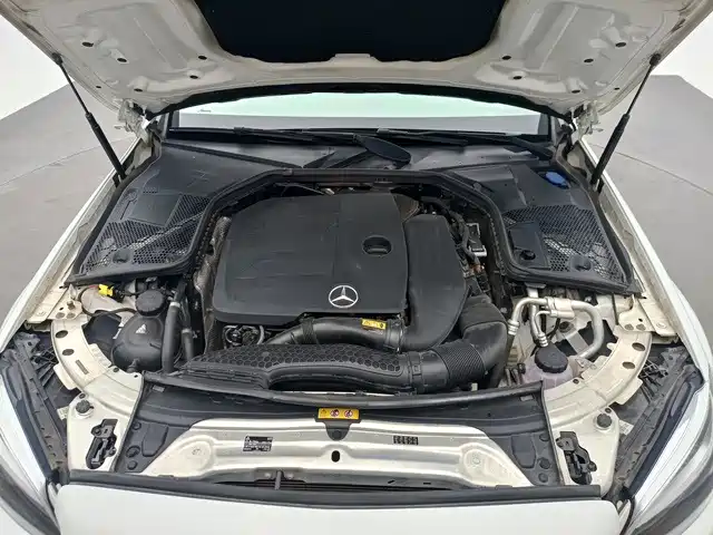 Mercedes-Benz C-Class 2019 — фото 11