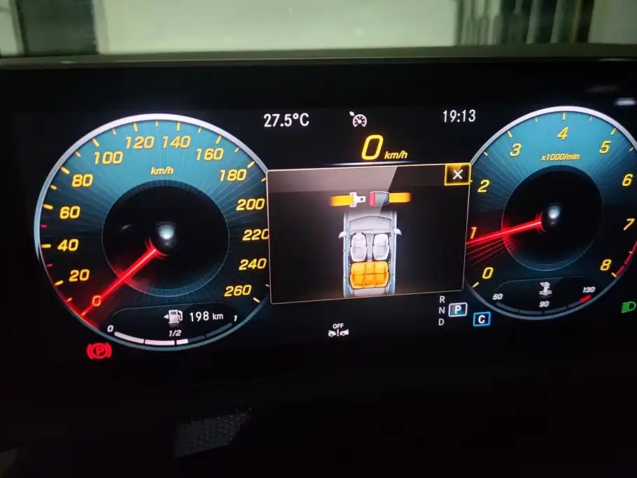 Mercedes-Benz CLA 2020 — фото 14