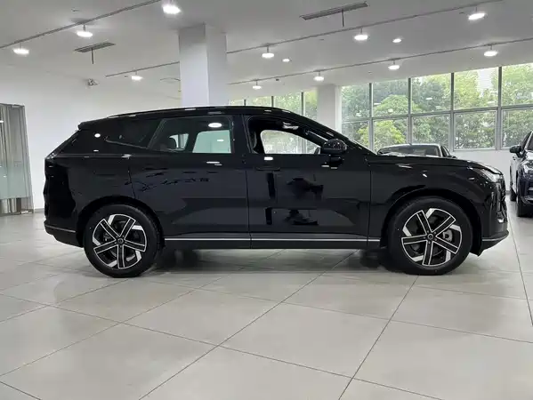 Volvo XC70 Plug-In Hybrid 2026