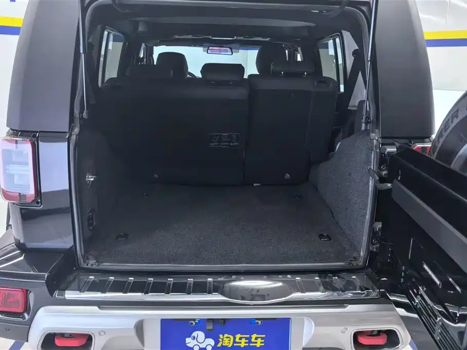 Beijing Off-Road BJ40 2024