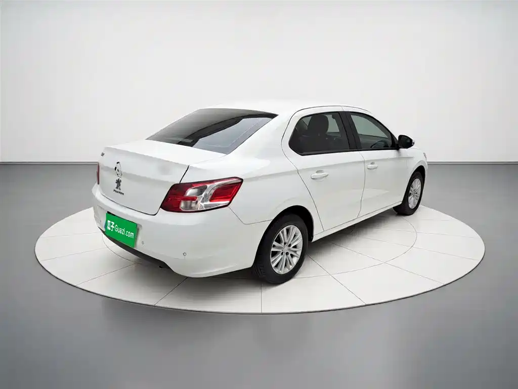 Peugeot 301 2014