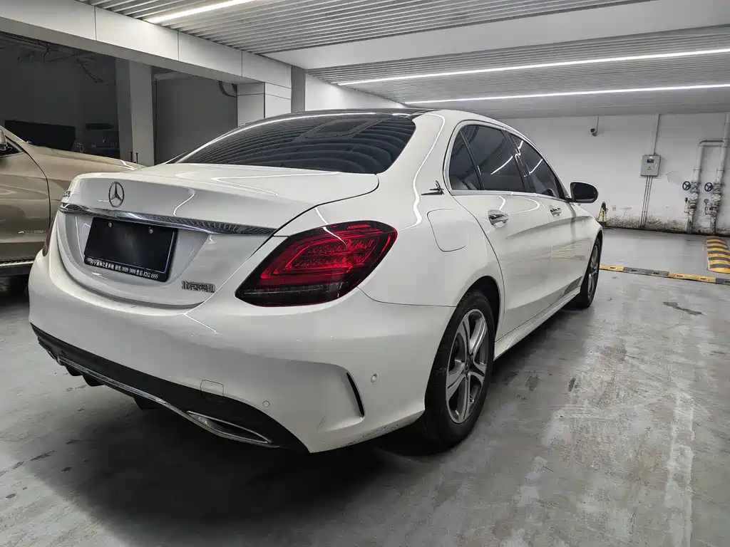 Mercedes-Benz C-Class 2020 — фото 13