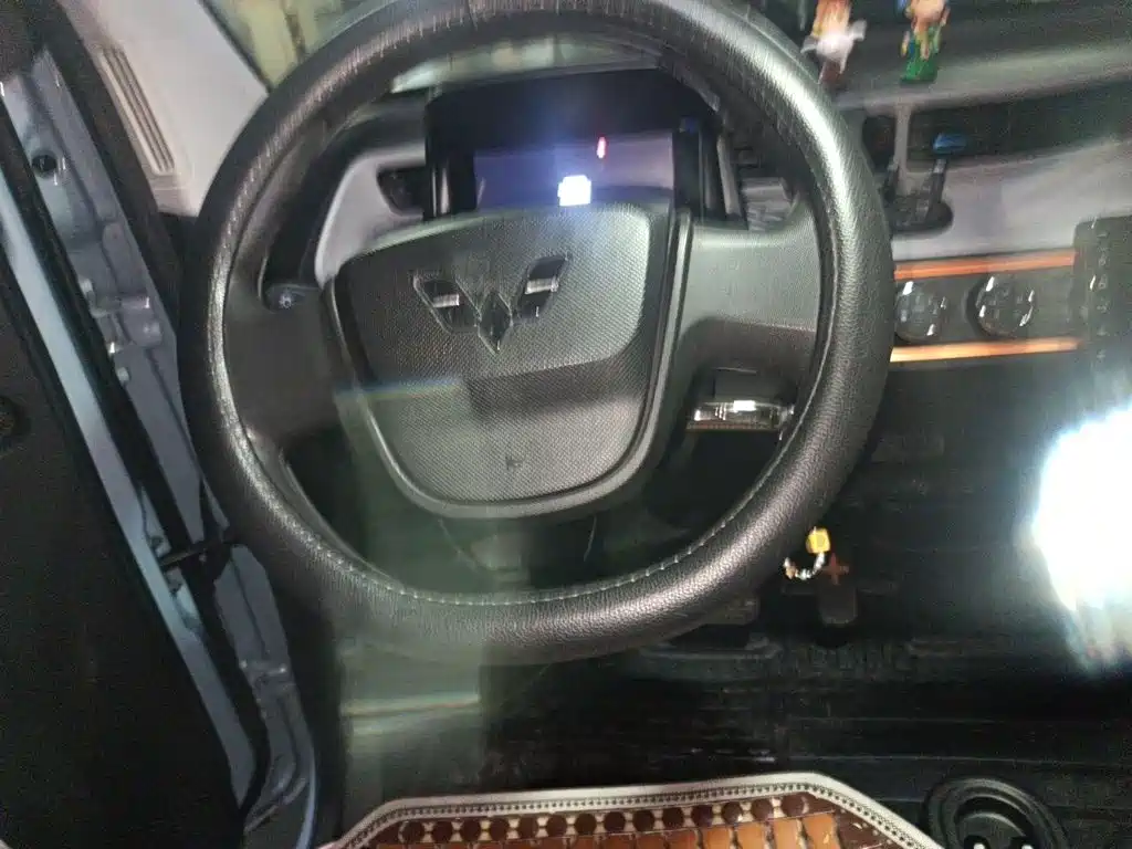 Wuling MINIEV 2023
