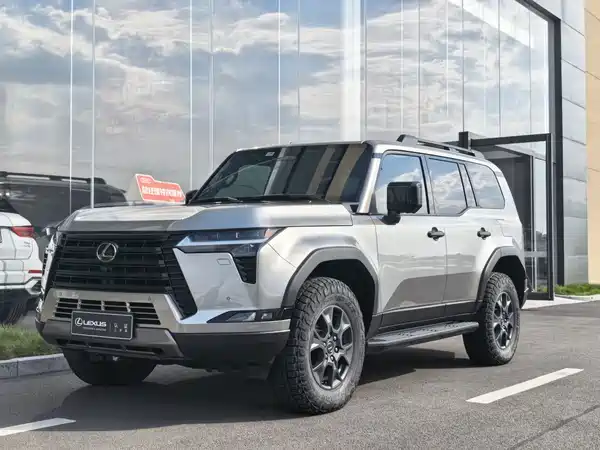 Lexus GX 2025