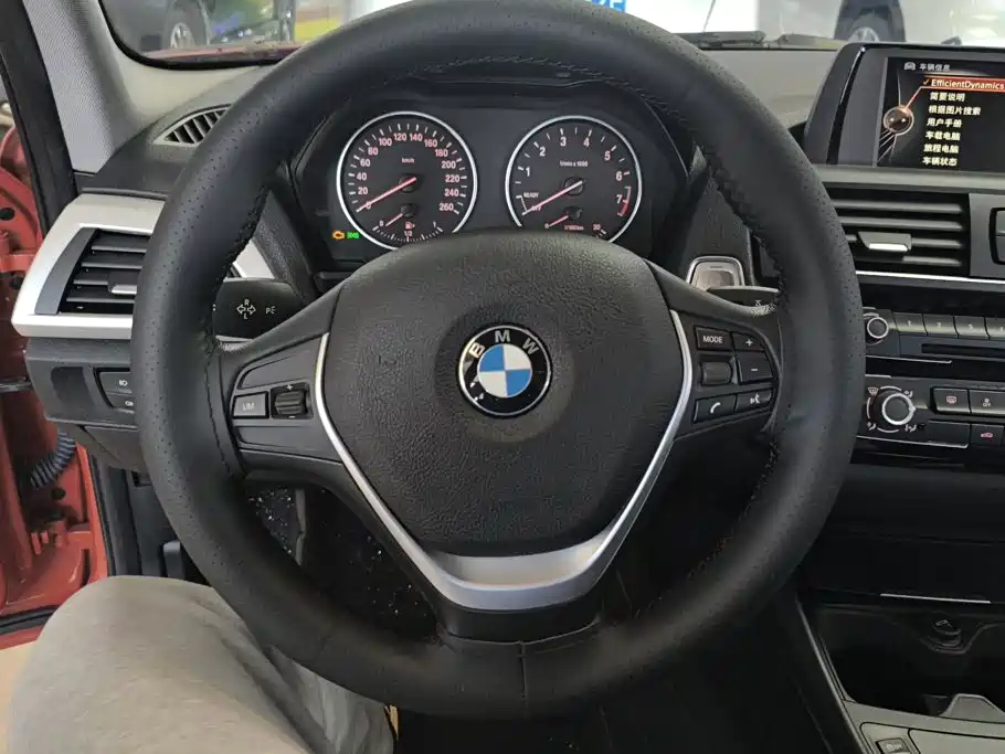 BMW 1 Series 2017 — фото 15