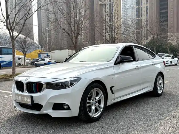 BMW 3 Series GT 2019