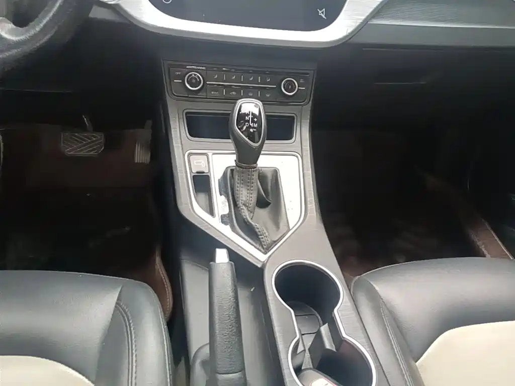 Geely Vision 2020 — фото 14