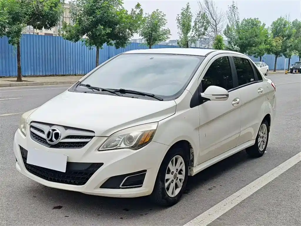 BAIC E-Series 2014