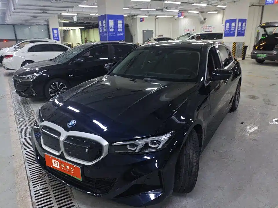 BMW i3 2023