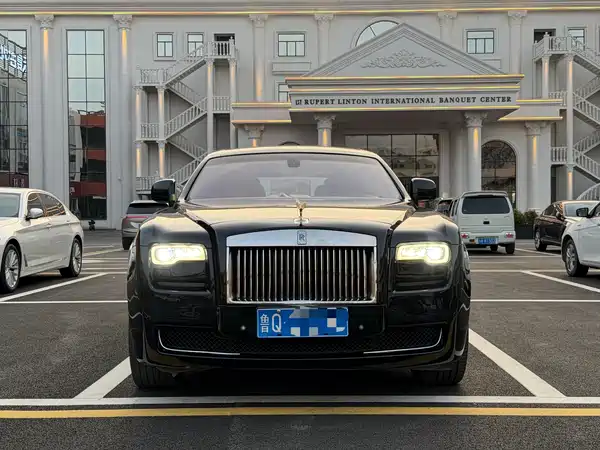 Rolls-Royce Ghost 2010