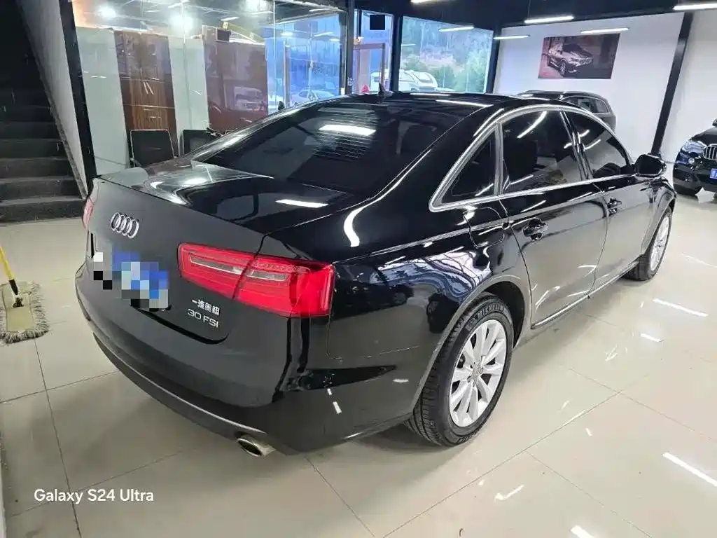 Audi A6L 2014 — фото 13