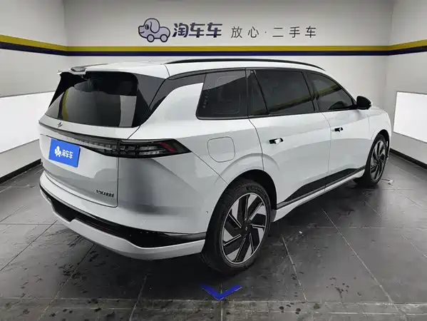 Dongfeng e008 2025