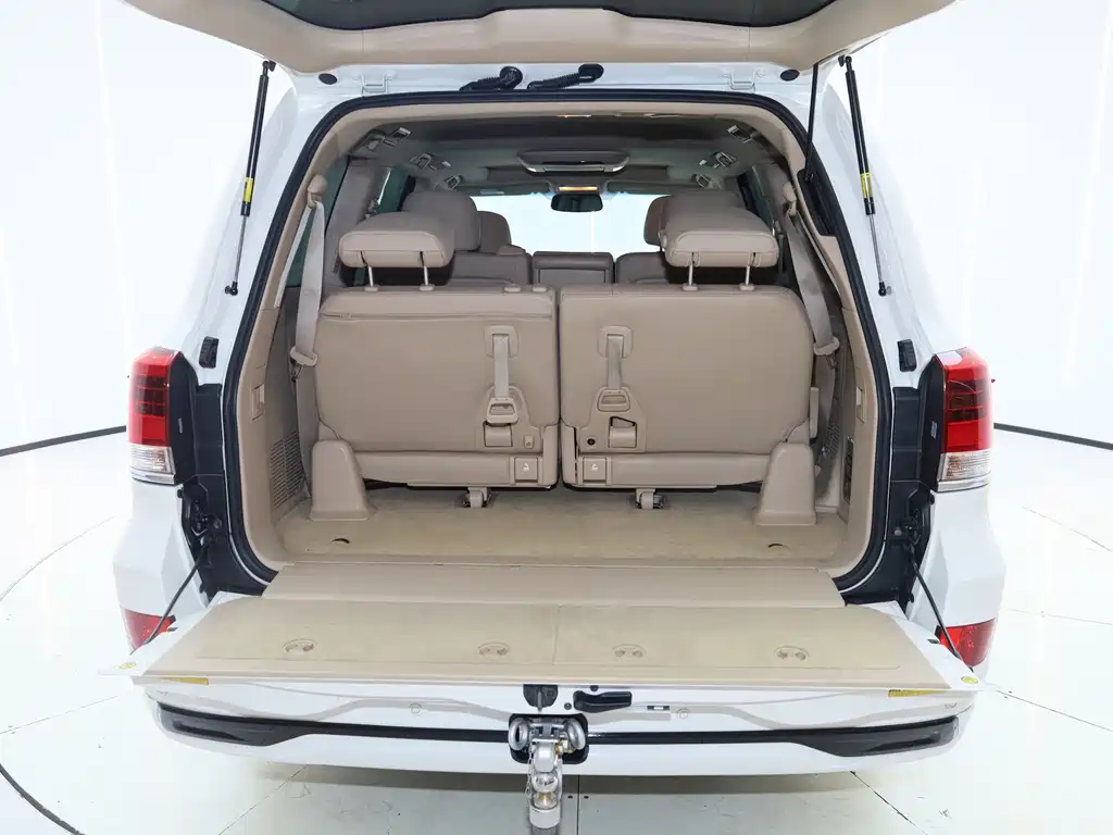 Toyota Land Cruiser 2013 — фото 17