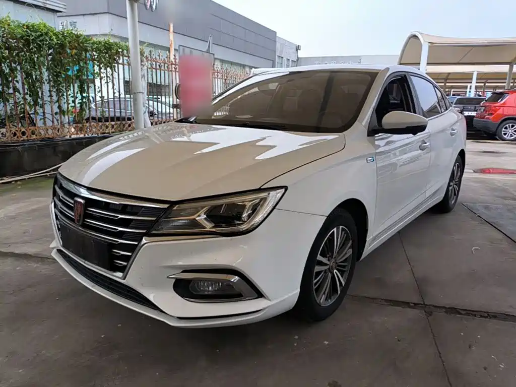 Roewe i5 2019